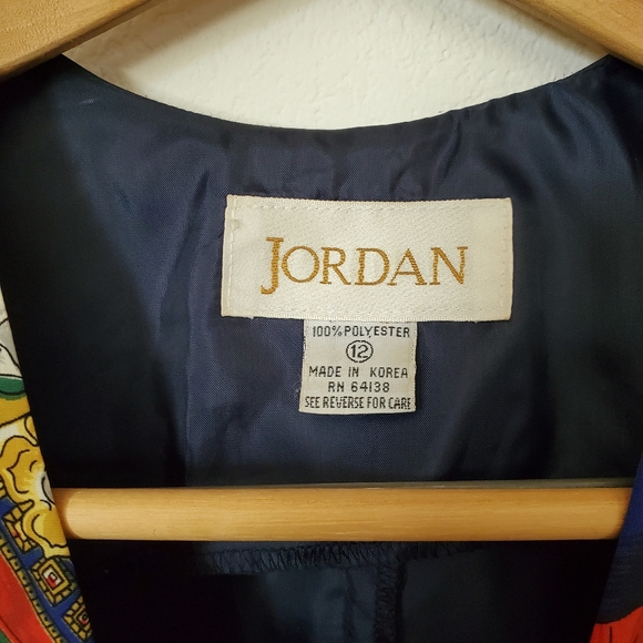 12 L Vintage Button Down Red Vest - Picture 3 of 9